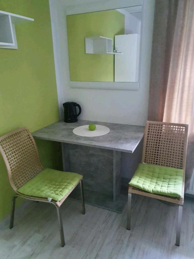Lindner Ferienwohnungen Und Doppelzimmer フィヒテルベルク エクステリア 写真