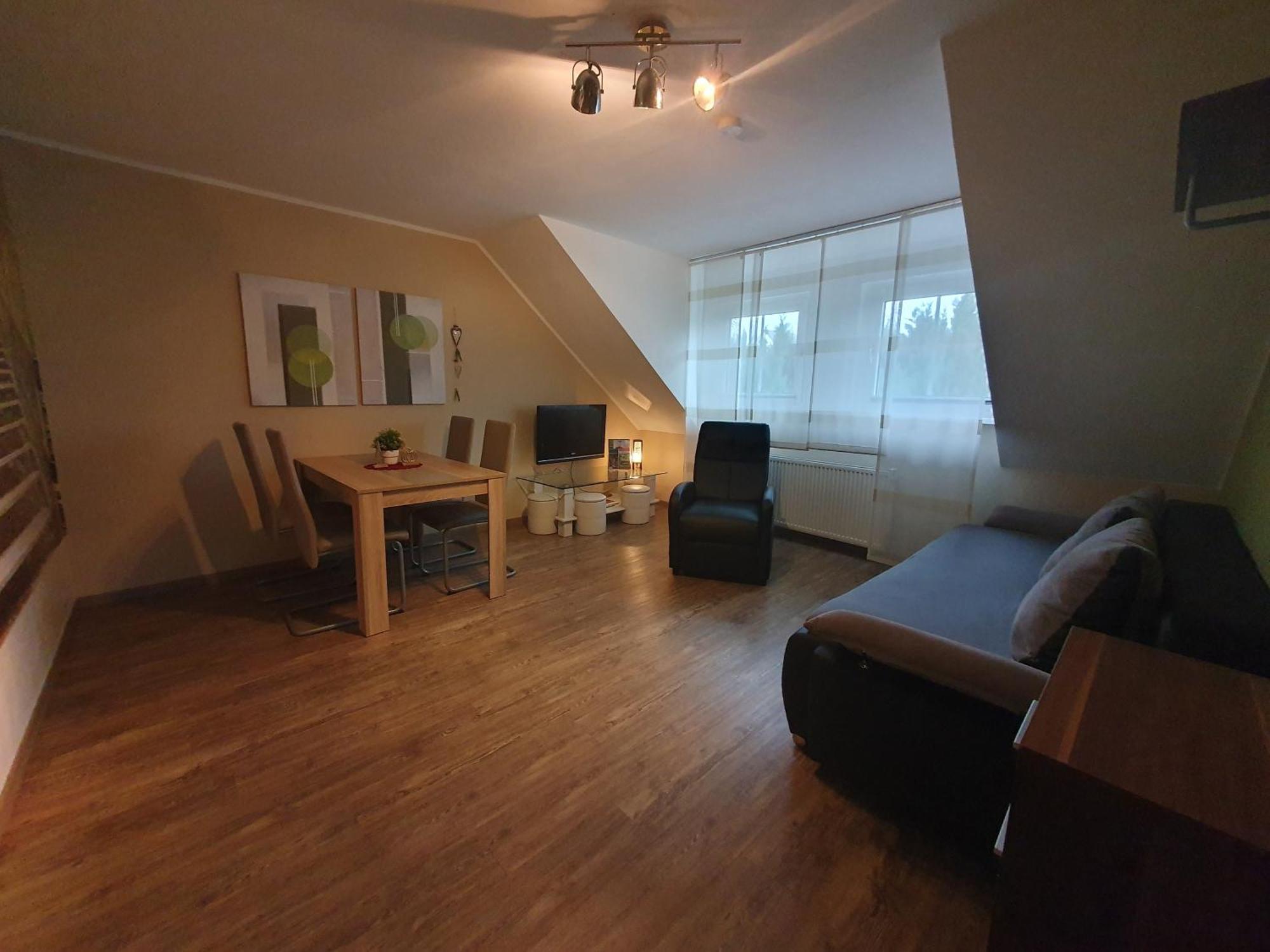 Lindner Ferienwohnungen Und Doppelzimmer フィヒテルベルク エクステリア 写真
